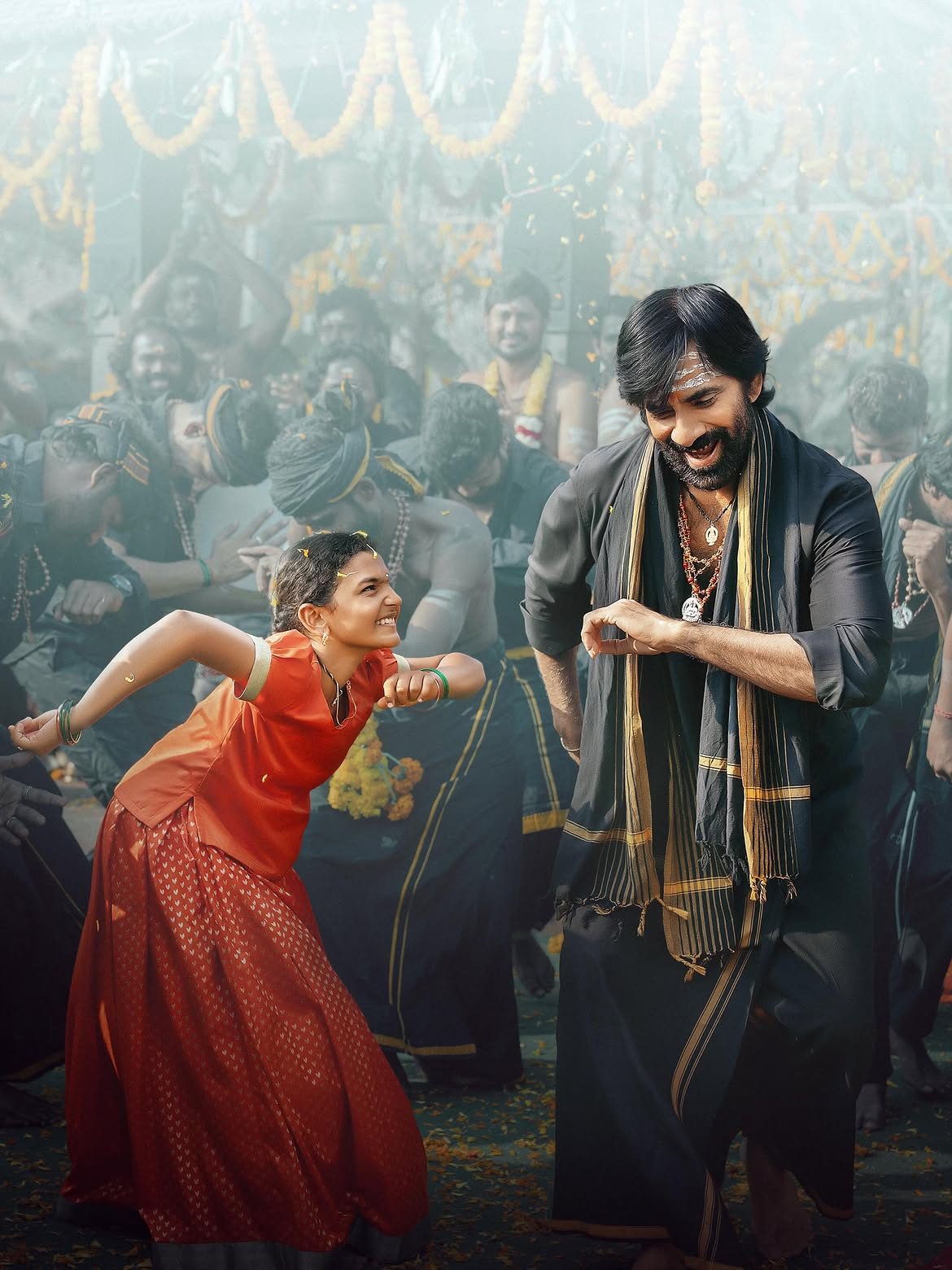 Irumudi Movie Review: రవితేజ 'ఇరుముడి' మూవీ రివ్యూ.. మాస్ రాజా ఖాతాలో హిట్టు పడ్డట్టేనా? - NaaTV Telugu Irumudi Public Talk Rating. SWAMIYE SARANAM AYYAPPA. Bringing you all our first single #IrumudiKattu from #Irumudi #raviteja